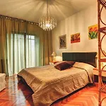 Apartments Karsiole