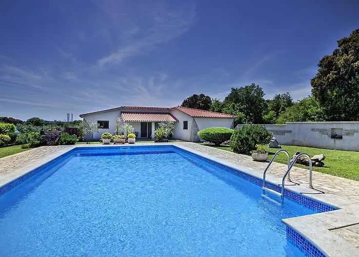 Apartments Karsiole