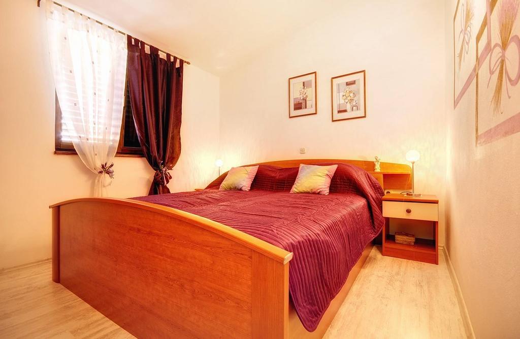 Apartment Karsiole *
